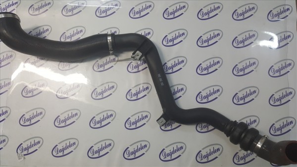 2018 FOCUS İNTERCOOLER BORUSU SOL ÜST ( 2.3 LT TURBO)