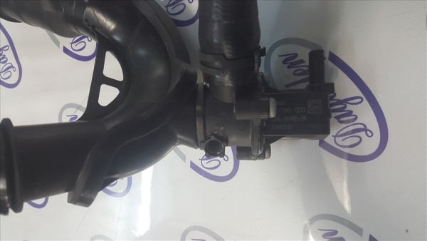 2018 FOCUS İNTERCOOLER BORUSU SOL ÜST ( 1.0 LT ECOBOOST)