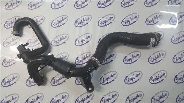 2018 FOCUS İNTERCOOLER BORUSU SOL ÜST ( 1.0 LT ECOBOOST)