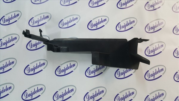 2011/2015 FOCUS DEFLEKTÖR ÖN SAĞ RADYATÖRÜN YANINA GELEN (BENZİNLİ)	