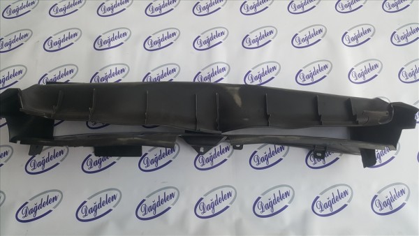 2018 FOCUS DEFLEKTÖR RADYATÖR ÜST HAVA KANALI