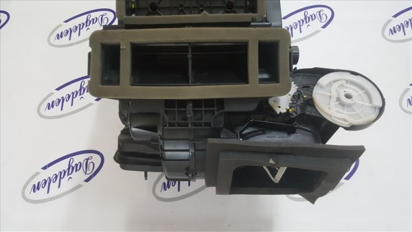 2011/2015 FOCUS KALORİFER KOMPLE(ELEKTİRİKLİ MANUEL)
