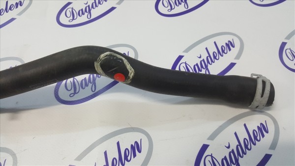 2014/2018 FOCUS RADYATÖR YEDEK SU DEPO TAHLİYE HORTUMU(1.5 GTDI BENZİNLİ)