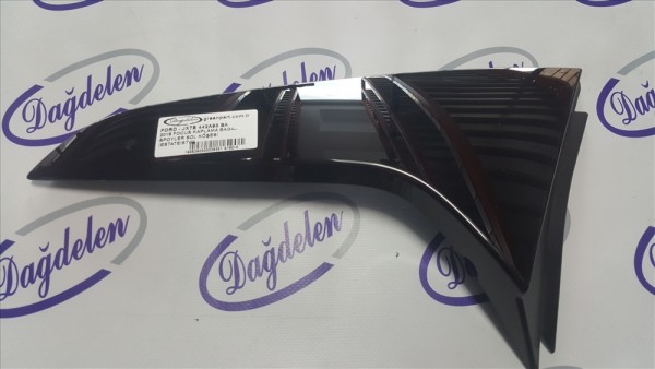 2018 FOCUS KAPLAMA BAGAJ SPOYLER SOL KÖŞESİ(ESTATE/STW)
