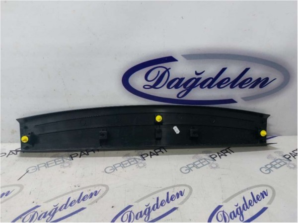 2018 FOCUS BAGAJ KAPAK İÇ DÖŞEME ÜST BAKALİT (HB/ÇIKMA)