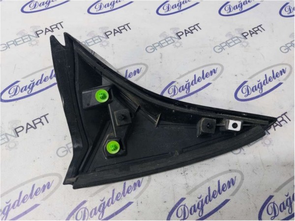 2018 FOCUS ARKA SPOYLER KAPLAMA SAĞ (HB/ÇIKMA)