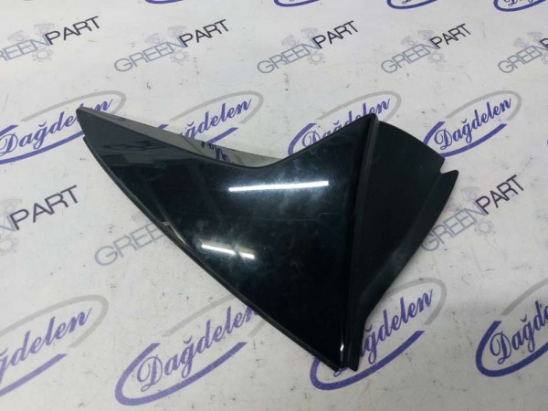 2018 FOCUS ARKA SPOYLER KAPLAMA SAĞ (HB/ÇIKMA)