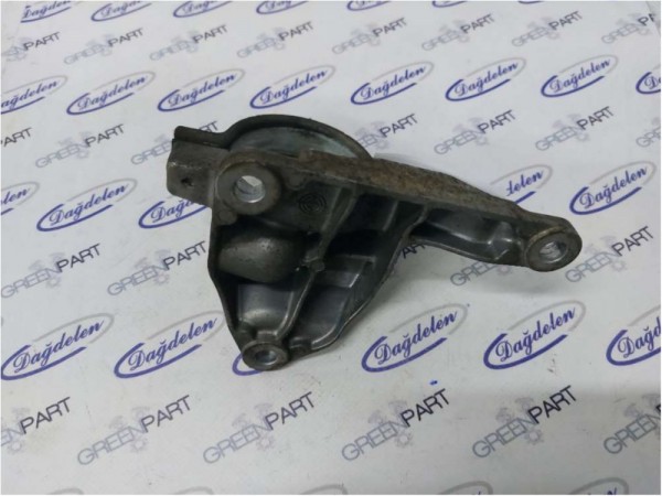 2009-2011 KUGA 2.0 DİZEL AKS TUTUCU (ÇIKMA)