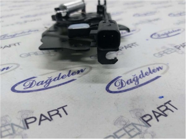 2011/2015 FOCUS KİLİT MOTOR KAPUT KİLİDİ (YAN SANAYİ)