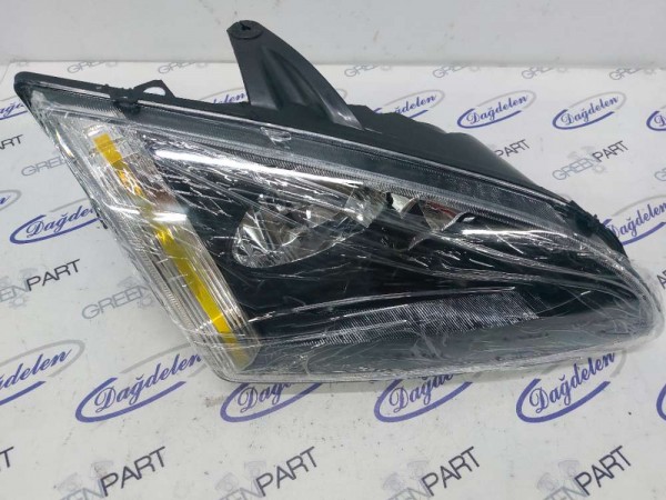 2005-2008 FOCUS SAĞ FAR SİYAH ZEMİN (YAN SANAYİ)