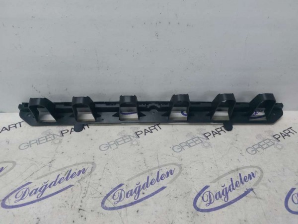 2018 FOCUS ARKA TAMPON ORTA BRAKET (YAN SANAYİ)