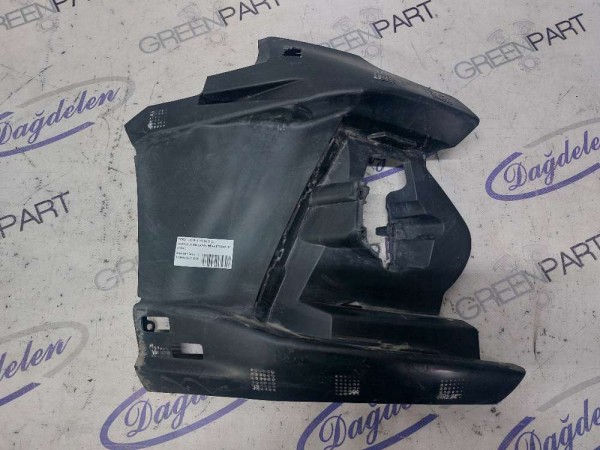 2018 FOCUS SİS KAPAK BRAKETİ SAĞ (ST-ÇIKMA)