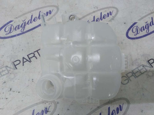 2018 FOCUS RADYATÖR YEDEK SU DEPOSU (1,5 BENZİN & 1.5 LT)