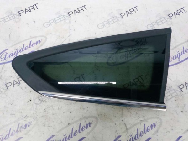 2018 FOCUS KELEBEK CAMI ARKA SAĞ (ÇIKMA)