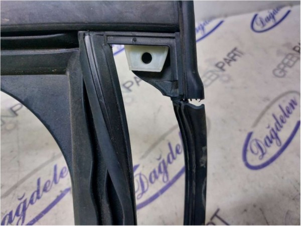 2018 FOCUS CAM OLUK FİTİLİ ARKA SAĞ (ÇIKMA-H)