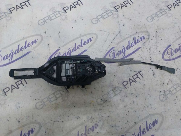 2018 FOCUS SOL ÖN KAPI DIŞ AÇMA KOL İÇ DESTEK BRAKETİ