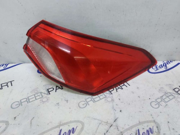 2018- FOCUS SAĞ STOP LAMBASI (SERVİS İADESİ-HASARLI)