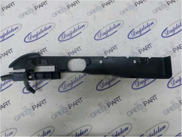 2005-2008 FOCUS SAĞ ÖN ÇAMURLUK BRAKETİ (YAN SANAYİ)