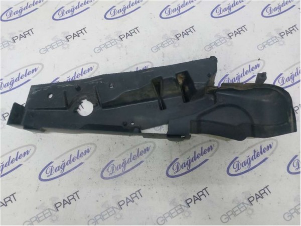 2008-2011 C-MAX ÖN ÇAMURLUK BRAKETİ SAĞ (ÇIKMA)