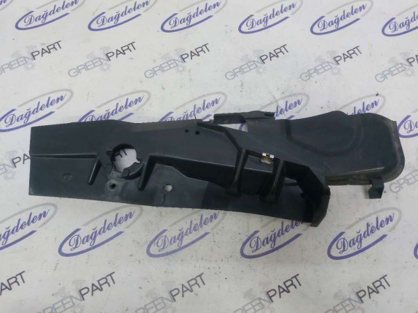 2008-2011 C-MAX ÖN ÇAMURLUK BRAKETİ SAĞ (ÇIKMA)