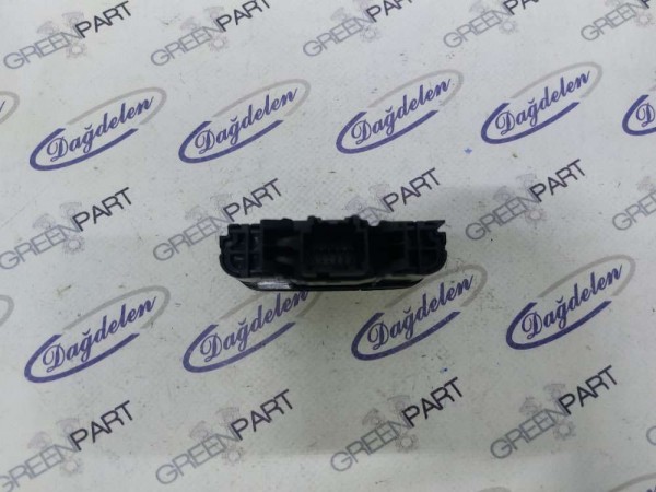 2018  FOCUS ARA KONSOL KONTROL BUTONU (ÇIKMA)