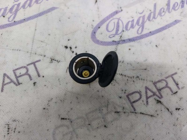 2018 FOCUS ARA KONSOL ÇAKMAK (ÇIKMA)