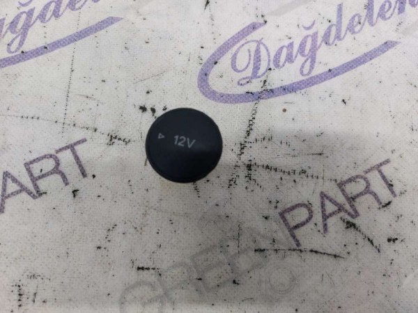 2018 FOCUS ARA KONSOL ÇAKMAK (ÇIKMA)