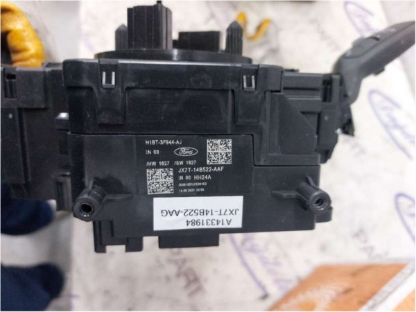 2018 FOCUS DİREKSİYON SARGI YUVASI KOMPLE (ÇIKMA)