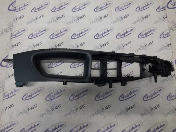 2018 FOCUS CAM AÇMA SOL SPERLİK BAKALİTİ (ÇIKMA)