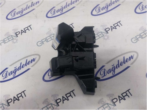 2018 FİESTA ÖN TAMPON BRAKETİ SAĞ