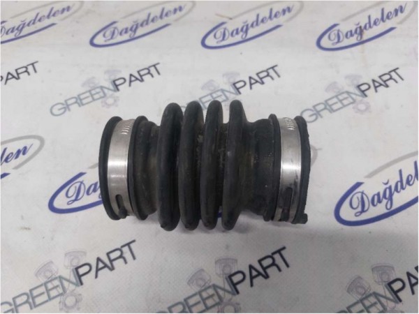 2018 FİESTA HAVA FİLTRE HORTUMU (ÇIKMA)