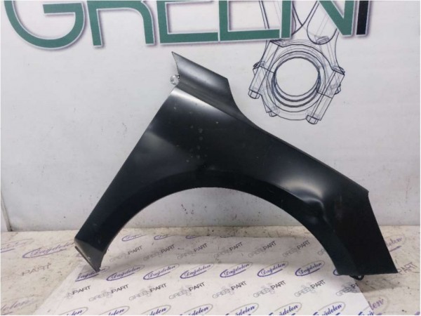 2018 FOCUS SAĞ ÇAMURLUK (YAN SANAYİ-HASARLI)