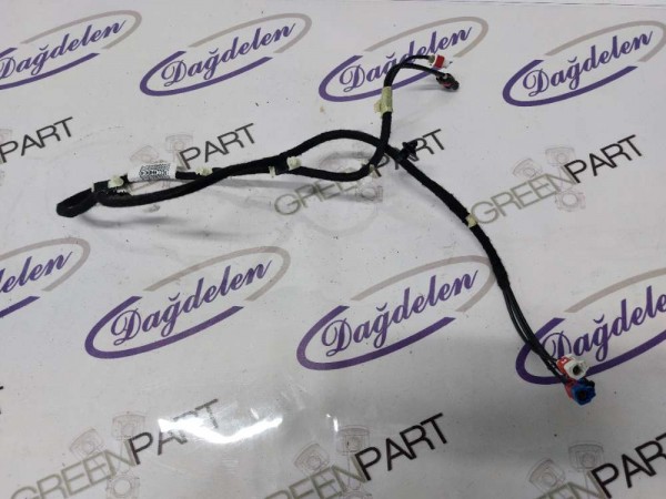 2018 FİESTA TESİSAT ANTEN KABLO (USB BAĞLANTILI-ÇIKMA)