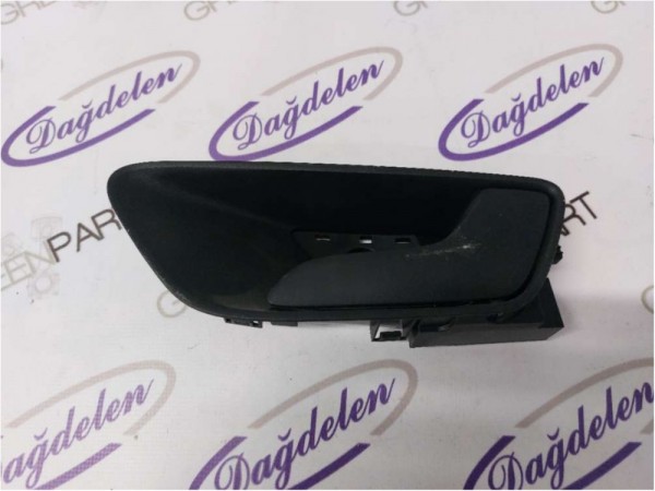 2018 FİESTA KAPI İÇ AÇMA KOLU SAĞ ÖN (ÇIKMA)