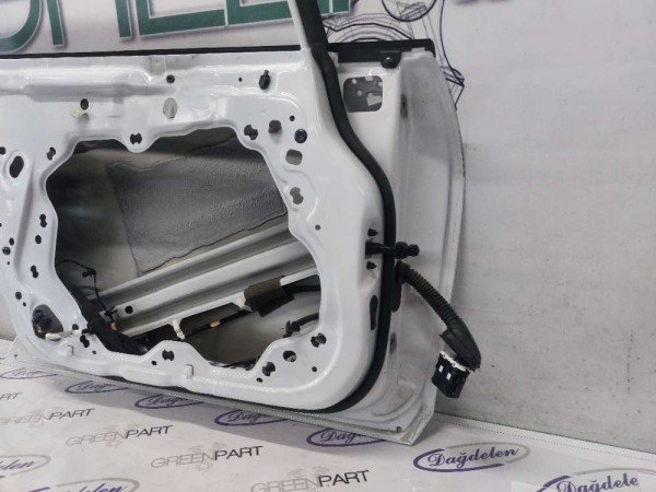 2018 FİESTA ÖN KAPI SOL (BOŞ-ÇIKMA)