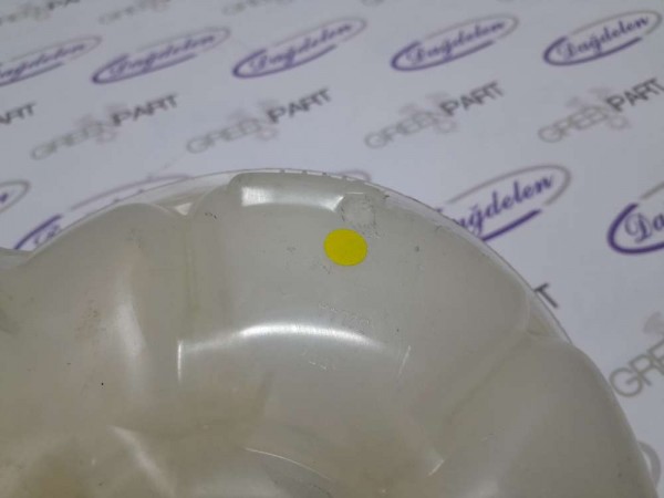 2020- KUGA RADYATÖR YEDEK SU DEPOSU (ÇIKMA-HASARLI)