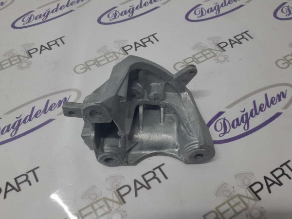 2018- FİESTA ŞANZIMAN ÜST BRAKETİ (ÇIKMA)