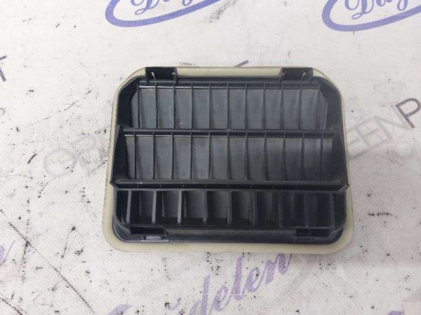 2020 KUGA/FOCUS ÇAMURLUK HAVALANDIRMASI ARKA