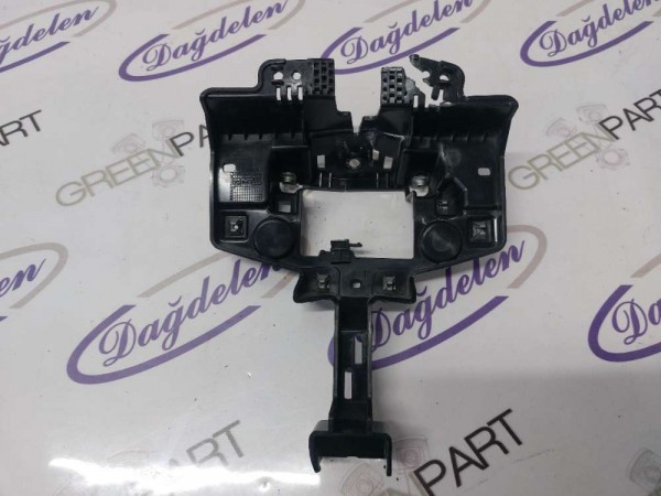 2020- KUGA GÖSTERGE PANELİ DESTEK BRAKETİ (ÇIKMA-HASARLI)