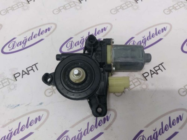 2020 KUGA CAM MOTORU ÖN SAĞ (ÇIKMA)