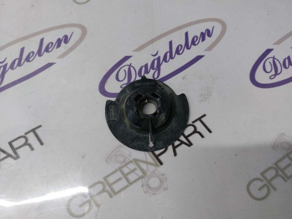 2017 FİESTA ARKA HELEZON ALT LASTİK (ÇIKMA)