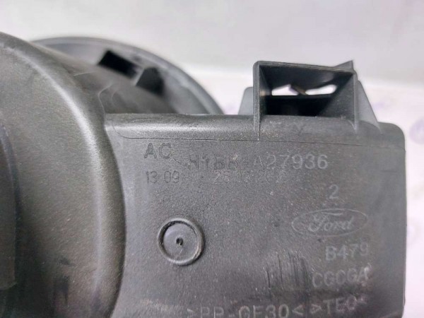 2017 FİESTA YAKIT DOLUM YUVASI KOMPLE (ÇIKMA)