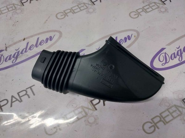 2018 FOCUS HAVA FİLTRE KISA HORTUMU