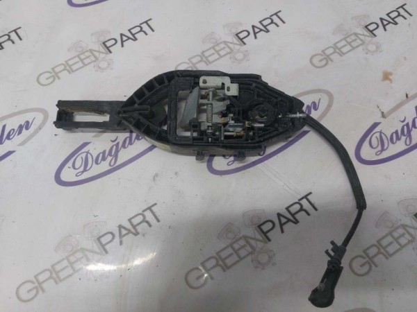 2020 KUGA KAPI KİLİT BRAKETİ  SOL ARKA (ÇIKMA)