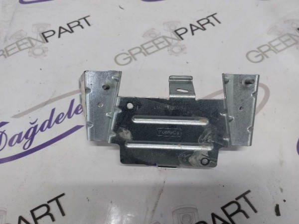 2020- KUGA ÖN PARK YARDIMCI MODÜLÜ BRAKETİ (ÇIKMA)