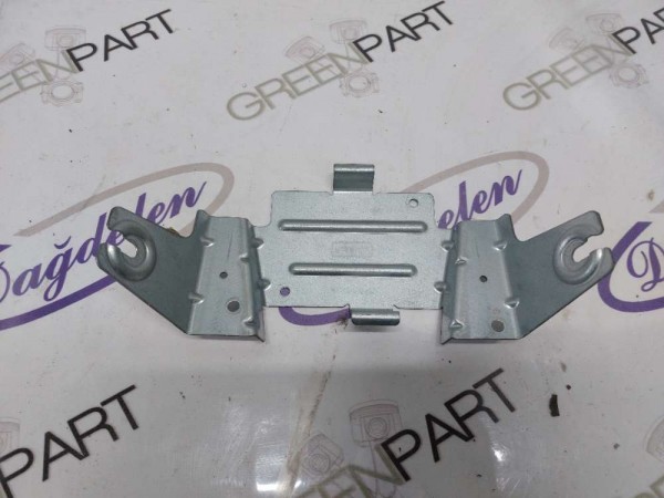 2020- KUGA ÖN PARK YARDIMCI MODÜLÜ BRAKETİ (ÇIKMA)