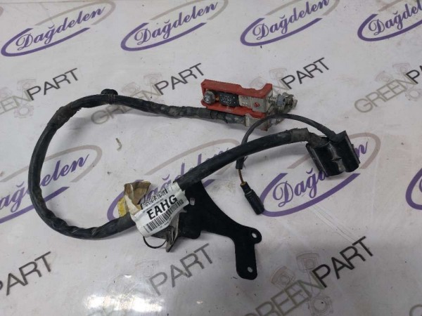 2020 KUGA AKÜ POZİTİF KABLOSU (ÇIKMA)