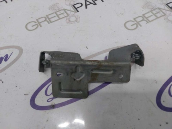 2020 KUGA ARA KONSOL ARKA KAPAK ALT SACI (ÇIKMA)