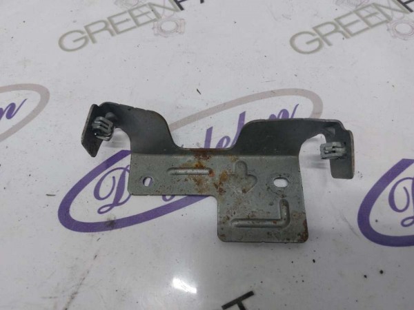 2020 KUGA ARA KONSOL ARKA KAPAK ALT SACI (ÇIKMA)