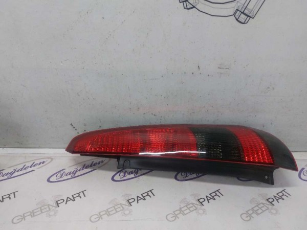 2003-2006 FİESTA SAĞ STOP LAMBASI (YAN SANAYİ)